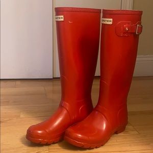 Size 7 Red Hunter Rain Boots